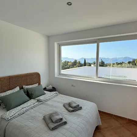 Casa Alegria - With Pool, Fitness, Sauna *