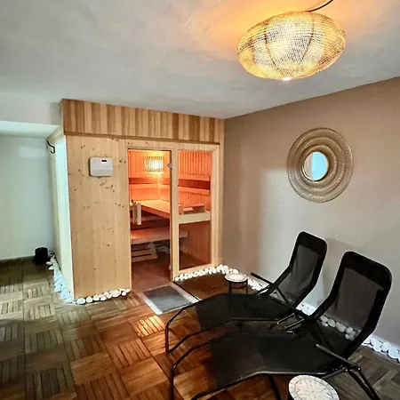 Casa Alegria - With Pool, Fitness, Sauna